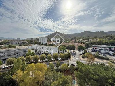 Appartement - 88 m² - 5 pièces