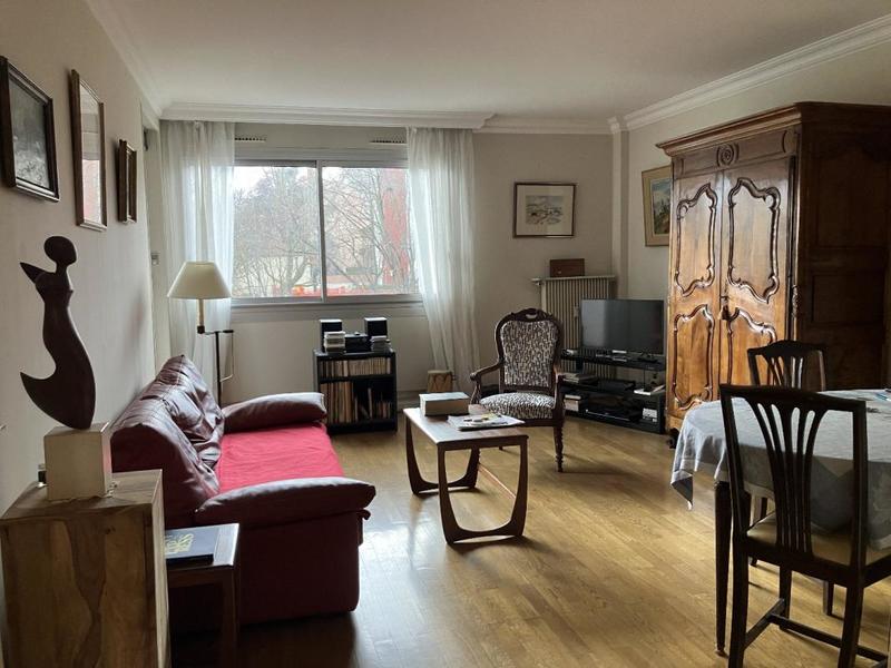 Appartement - 82 m² - 3 pièces