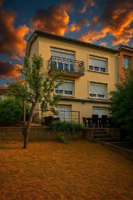 Maison - 135 m² - 10 pièces