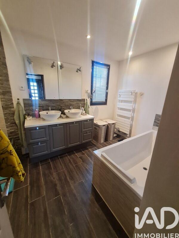 Maison - 154 m² - 5 pièces