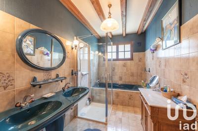 Châlet - 227 m² - 8 pièces