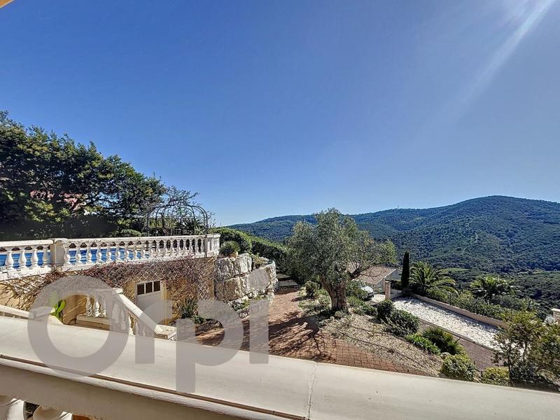 Villa - 160 m² - 6 pièces