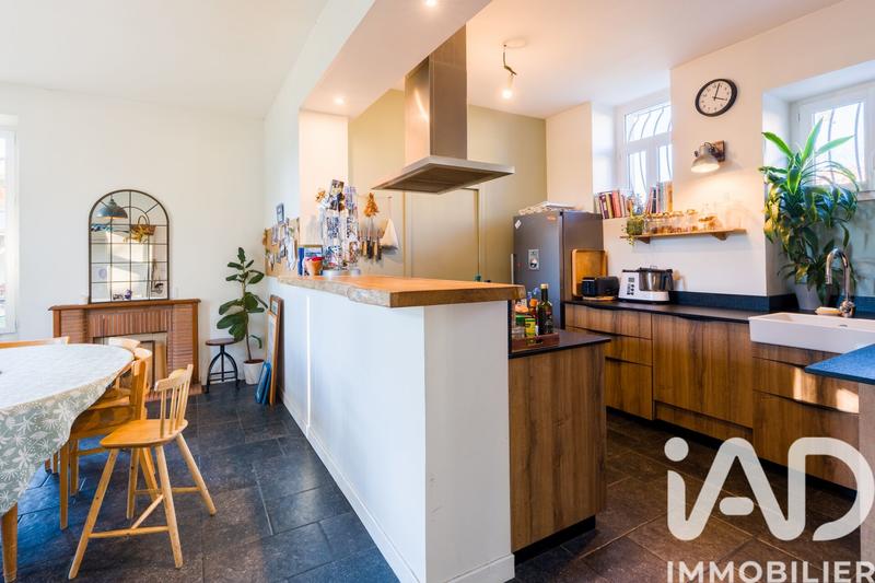 Maison - 293 m² - 7 pièces