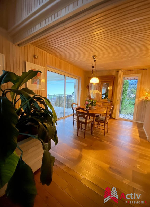 Villa - 145 m² - 5 pièces