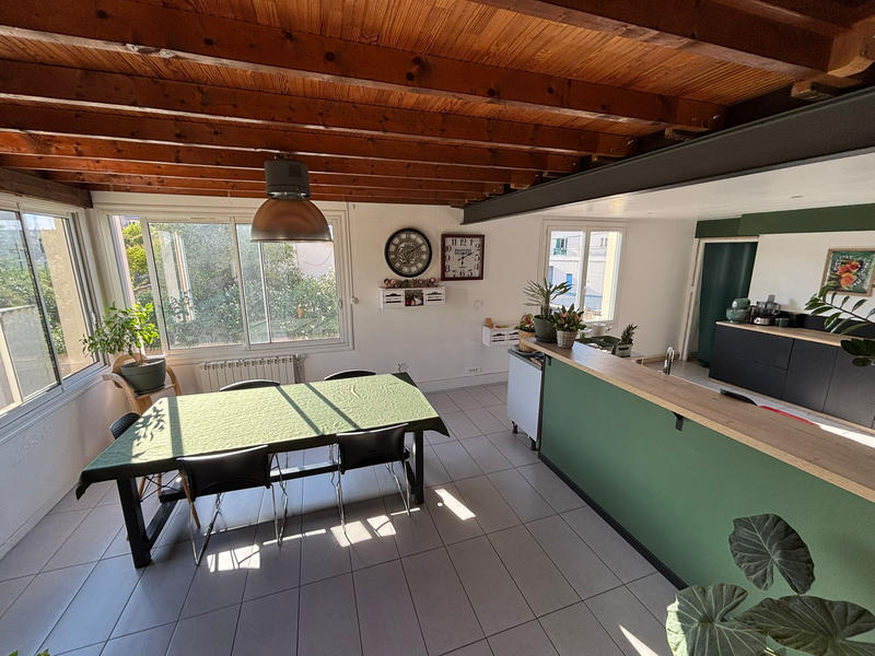 Appartement - 198 m² - 4 pièces