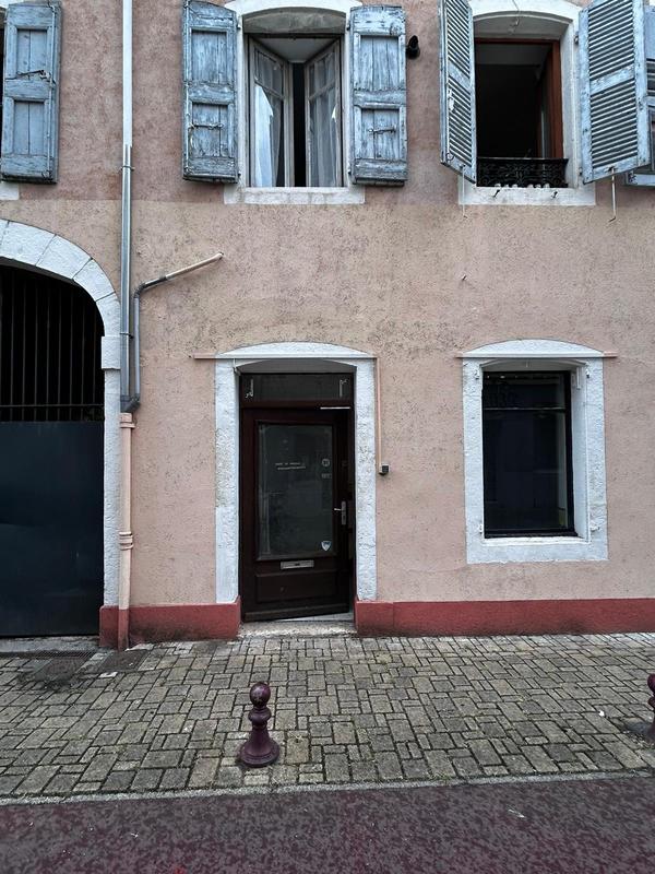 Local d'activités - 39 m² - 3 pièces