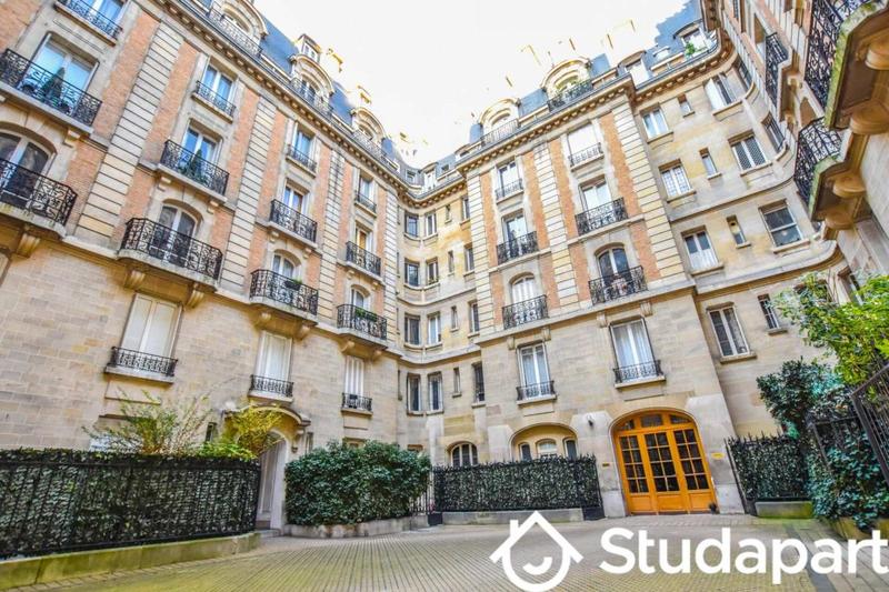 Appartement - 90 m² - 3 pièces