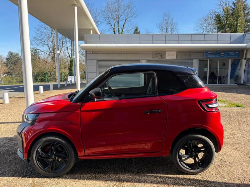 Ligier Js50 – Voiture Sans Permis - Première Main– Quasi Neuve 2025 2 400km Garantie Constructeur 2027