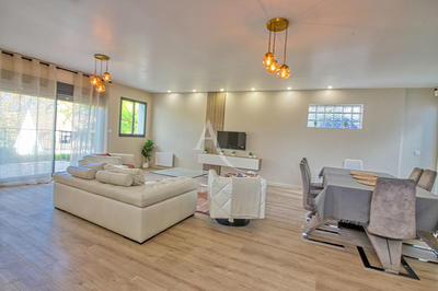 Maison - 124 m² - 5 pièces