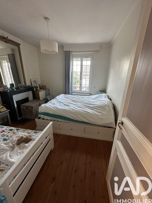 Maison - 350 m² - 5 pièces