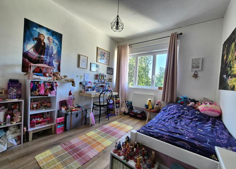 Immeuble - 180 m² - 7 pièces