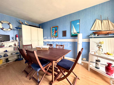 Appartement - 81 m² - 4 pièces