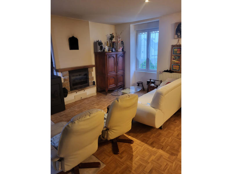 Maison - 96 m² - 5 pièces