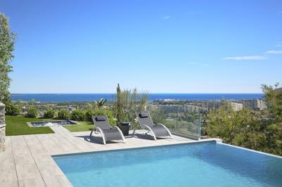 Villa - 320 m² - 7 pièces