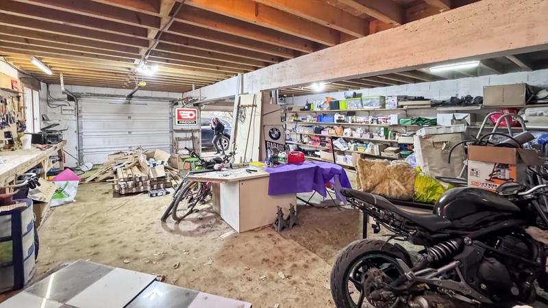 Maison - 240 m² - 6 pièces