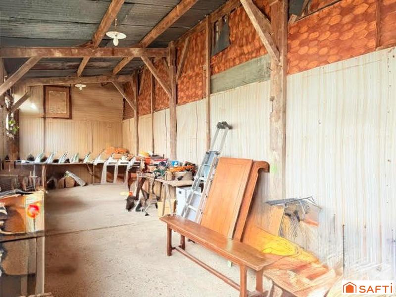 Maison - 168 m² - 10 pièces