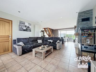 Maison - 144 m² - 7 pièces