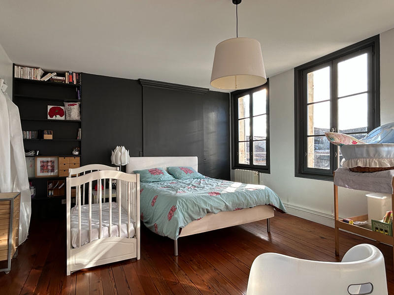 Maison - 293 m² - 10 pièces