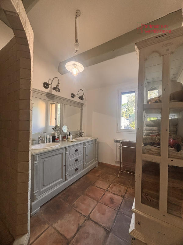 Maison - 156 m² - 5 pièces