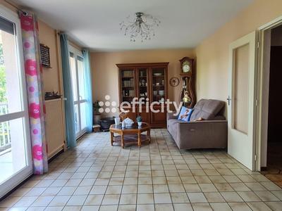 Appartement - 83 m² - 4 pièces