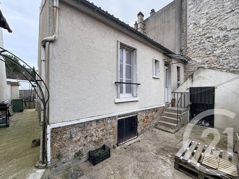 Maison - 60 m² - 3 pièces