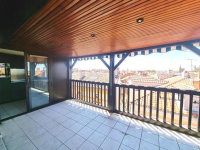 Appartement - 100 m² - 4 pièces