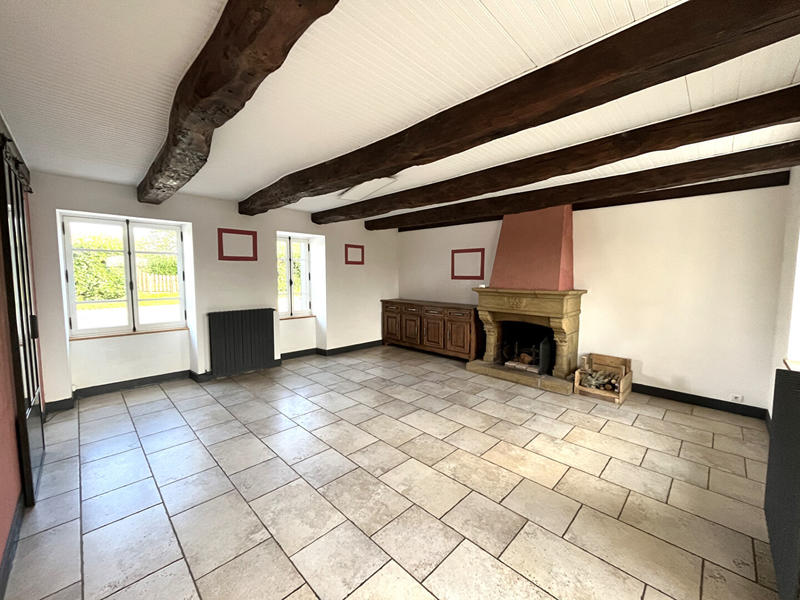 Maison - 152 m² - 8 pièces