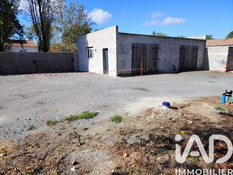 Appartement - 96 m² - 1 pièce