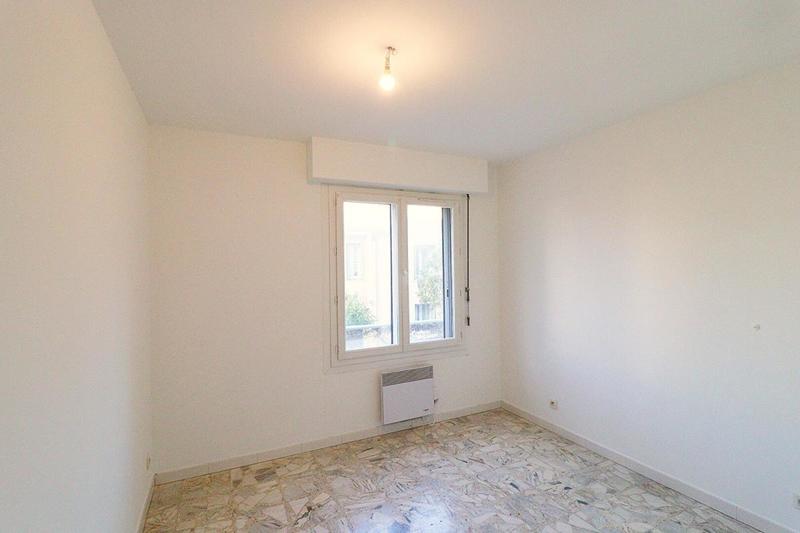 Appartement - 105 m² - 5 pièces
