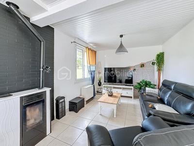 Maison de village - 101 m² - 6 pièces