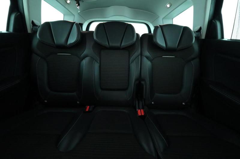 Renault Grand Scénic 1.6 dCi Energy Bose Edition Edc 7pl 160 ch