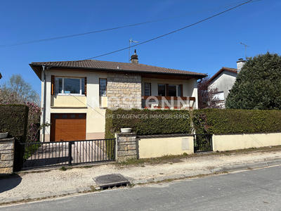 Maison - 115 m² - 6 pièces