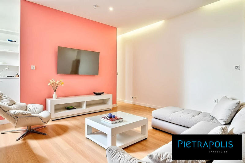 Appartement - 156 m² - 5 pièces