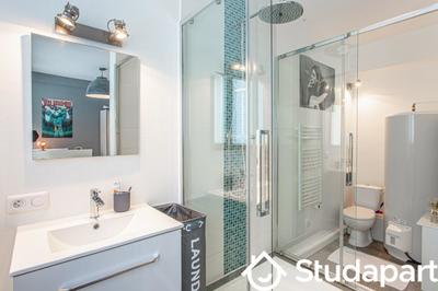 Chambre - 13 m² - 1 pièce