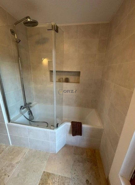 Mas - 248 m² - 9 pièces