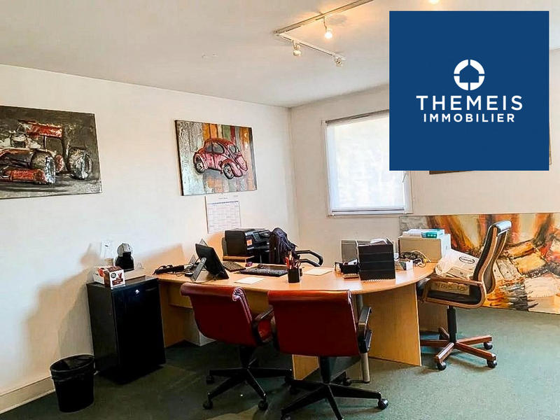 Local commercial - 120 m² - 2 pièces