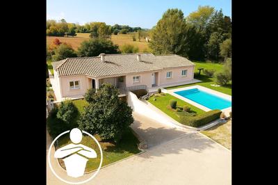 Maison - 200 m² - 5 pièces