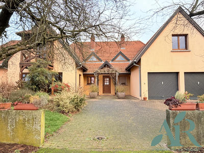 Maison - 165 m² - 6 pièces