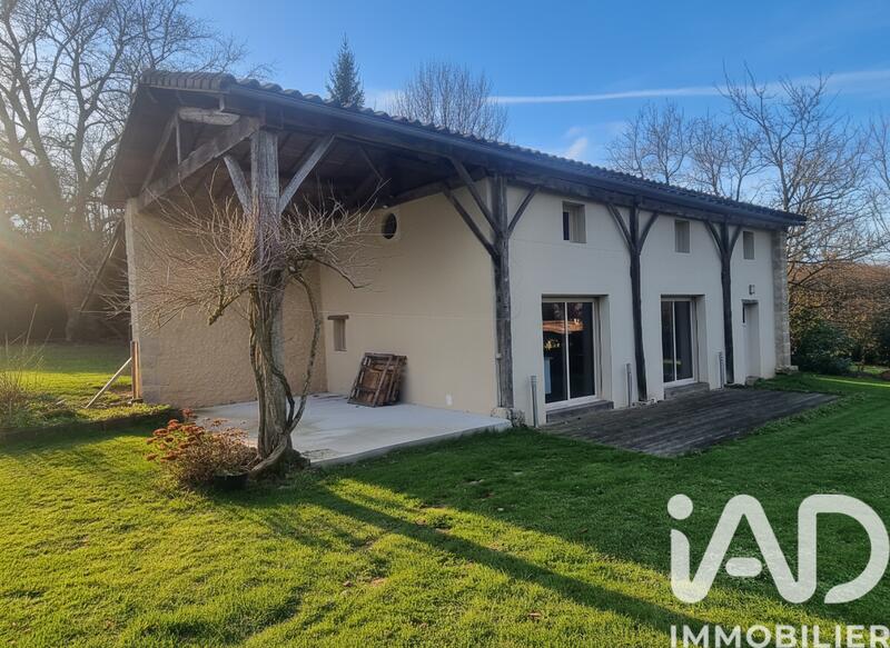 Maison - 160 m² - 7 pièces