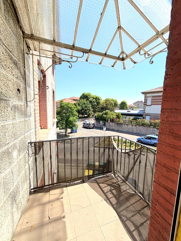 Appartement - 103 m² - 5 pièces