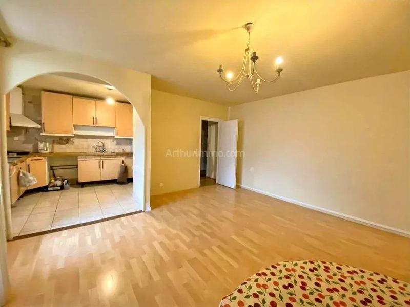 Appartement - 86 m² - 4 pièces