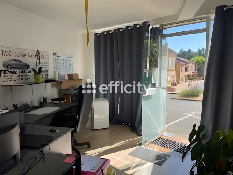 Immeuble - 224 m² - 6 pièces