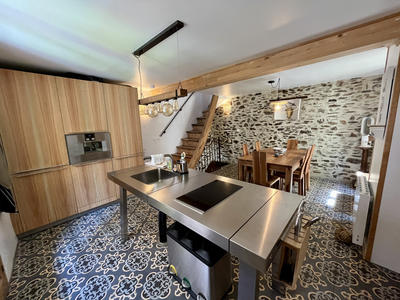 Maison - 80 m² - 4 pièces