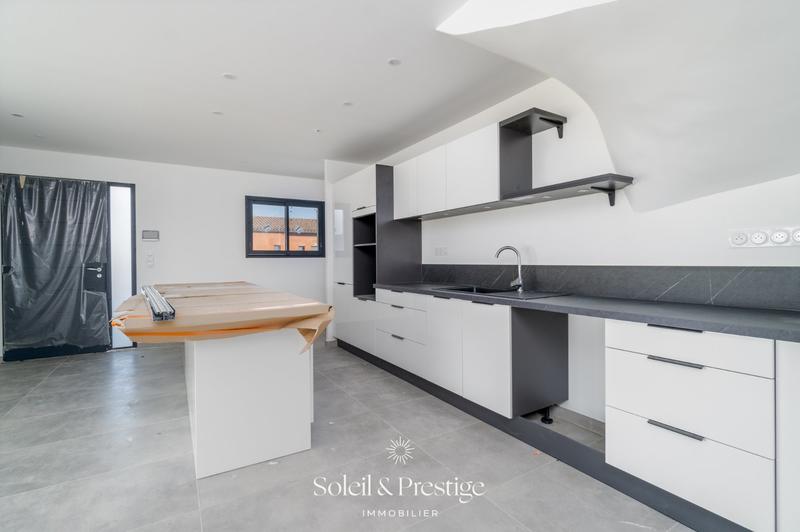 Maison d'architecte - 140 m² - 4 pièces