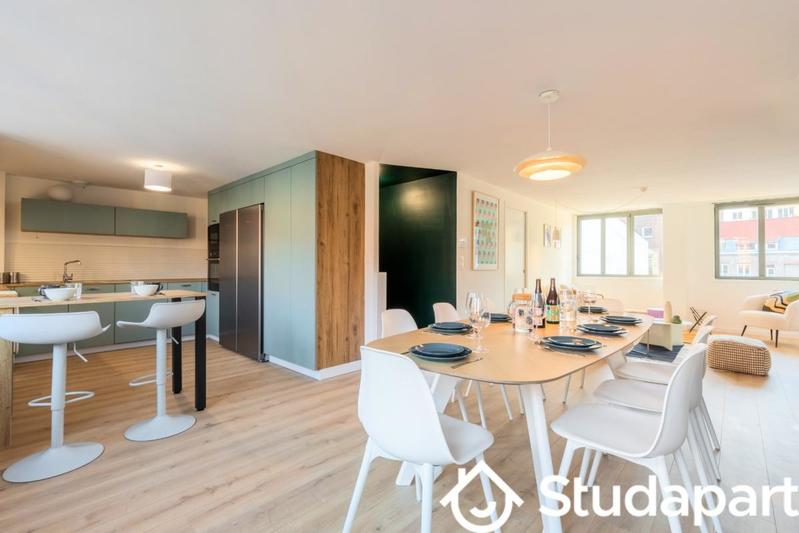 Chambre - 15 m² - 1 pièce