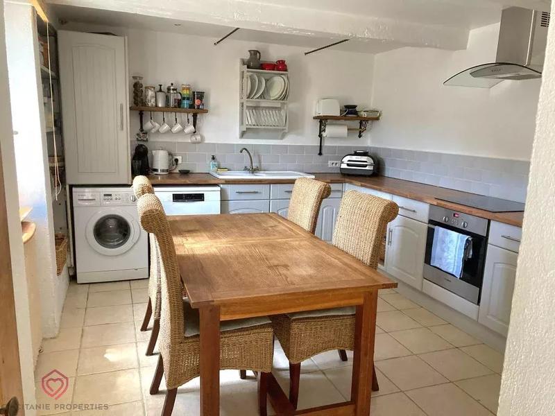 Maison - 130 m² - 6 pièces