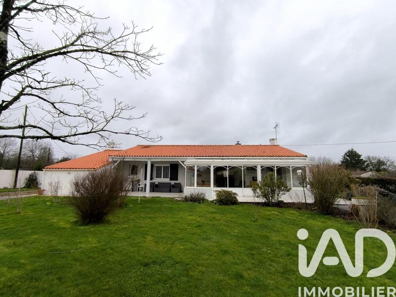 Maison - 110 m² - 5 pièces