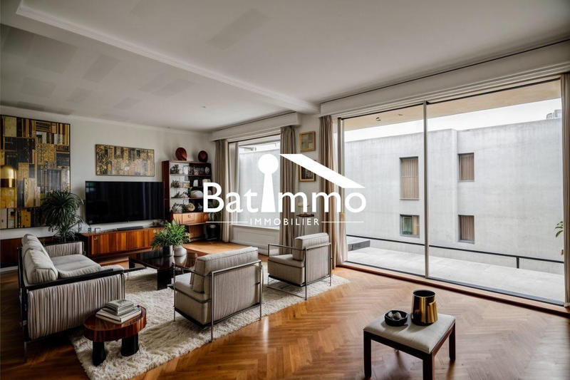 Appartement - 82 m² - 4 pièces