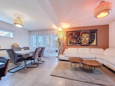 Appartement - 133 m² - 4 pièces