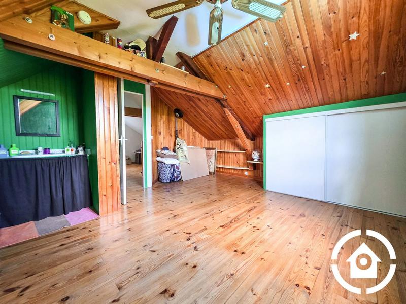 Maison - 160 m² - 5 pièces